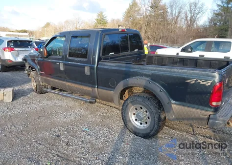 2004 Ford F-250 z USA, uszkodzony, nr VIN 1FTNW21P24EC90116
